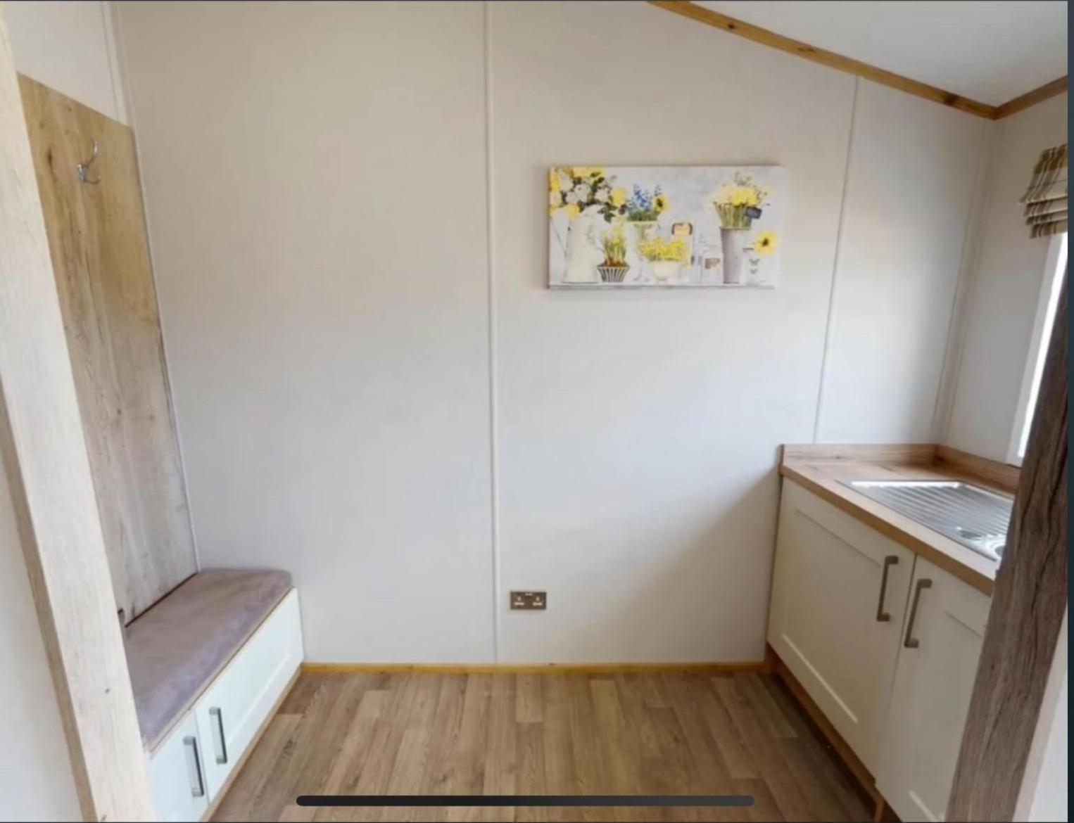 Golden Anchor - The Oakland Lodge - Coastal Caravan Breaks Chapel Saint Leonards Eksteriør billede